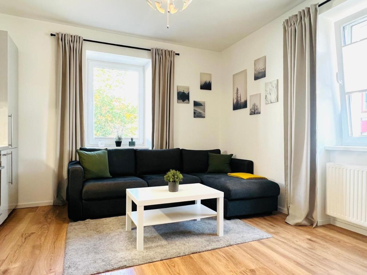 White Inn - Kuschelige Ferienwohnung Mürzzuschlag Extérieur photo