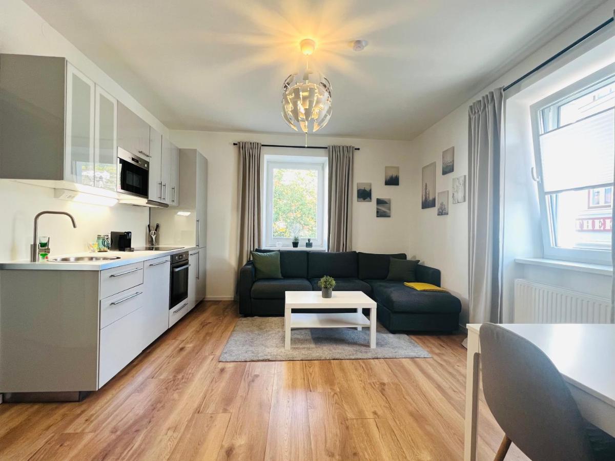 White Inn - Kuschelige Ferienwohnung Mürzzuschlag Extérieur photo